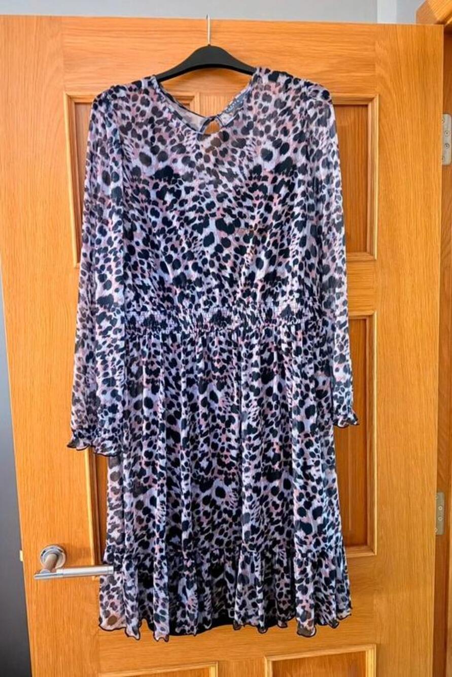 Guess Marciano gown